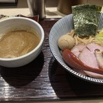 長男、もんたいちお - 