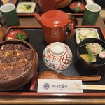 炭焼うな富士 - 