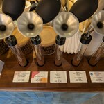 aL coffee&bake - 香りを試せるスタンド