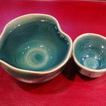 活麺富蔵 - 日本酒「富蔵」　器は（お店の）富蔵の妹さんが、作ったもの（これは今回、初めて使用）　※2015年元旦