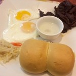 MAX's RESTAURANT - 見た目がイマイチすぎる！ｗ