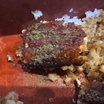 鰻 源内 - 【2026.1.17(土)】蒲焼に山椒をかけた