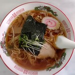 ラーメン 華月 - (醤油)ラーメン↑