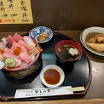 すし処ひしの木 - 船橋市場丼と煮魚