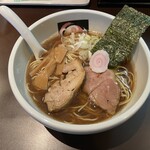 おおぜき中華そば店 - 煮干しそば(1100円)