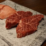 和牛焼肉やくにく 徹 - 