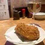 目黒川魚金 - ホタテクリームコロッケ（お通し）