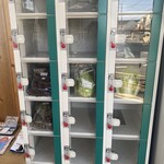 畑cafe ランタナ - 自動販売機でもお野菜が売っています。