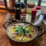 いせや - 国産牛もつ鍋830円（1人前）です。