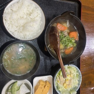 口コミ一覧 : ちょい飲み はちまる - 庚申塚/居酒屋 [食べログ]