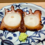 鮨　いの - 組織がしっかり残してある蛸。