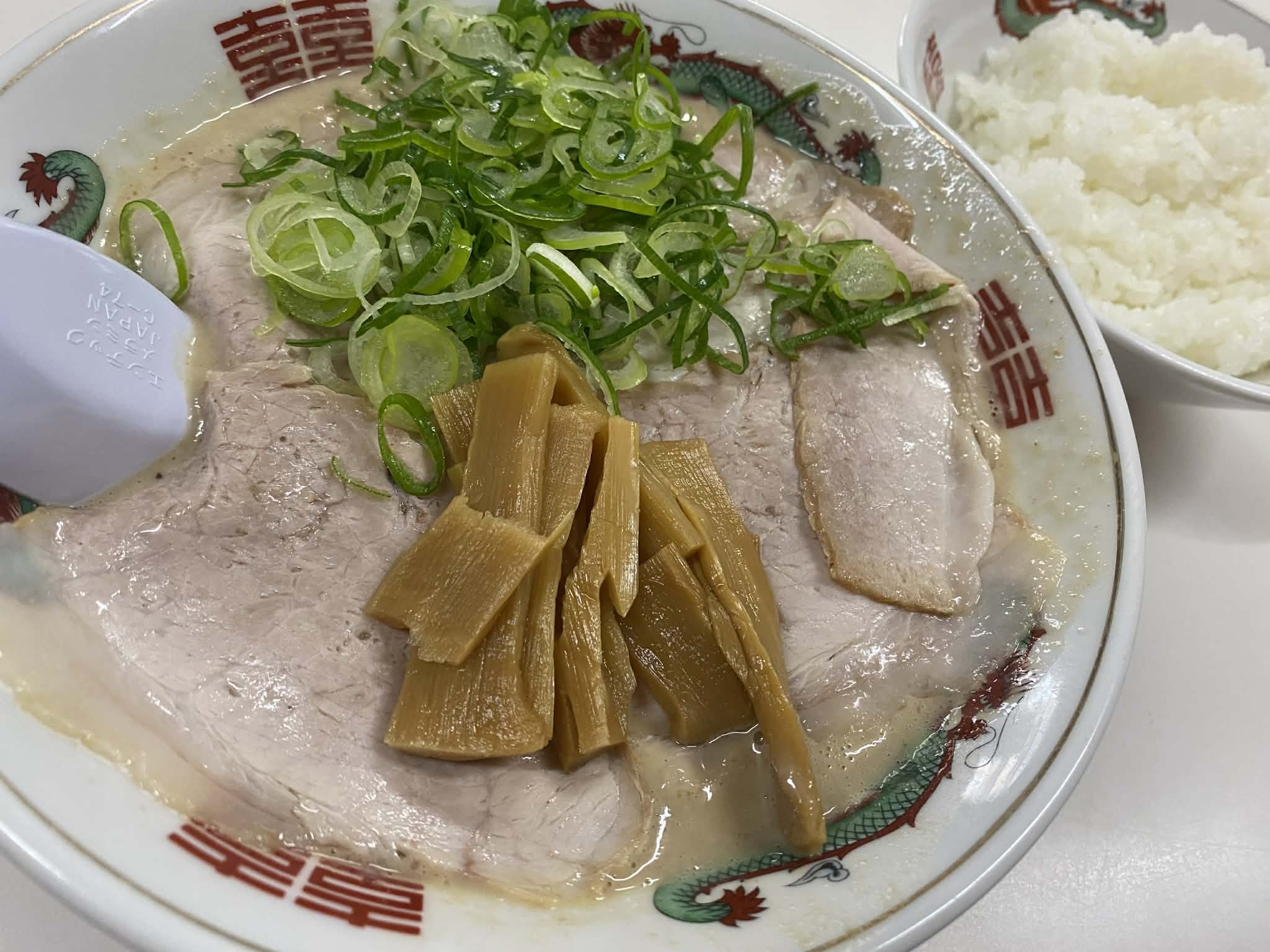 写真 : とん吉 （とんきち） - 福知山/ラーメン | 食べログ