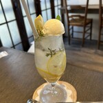 マコハハ トミティ デザインケーキ - 