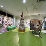 秋田犬の里 お土産コーナー - 秋田犬タワー