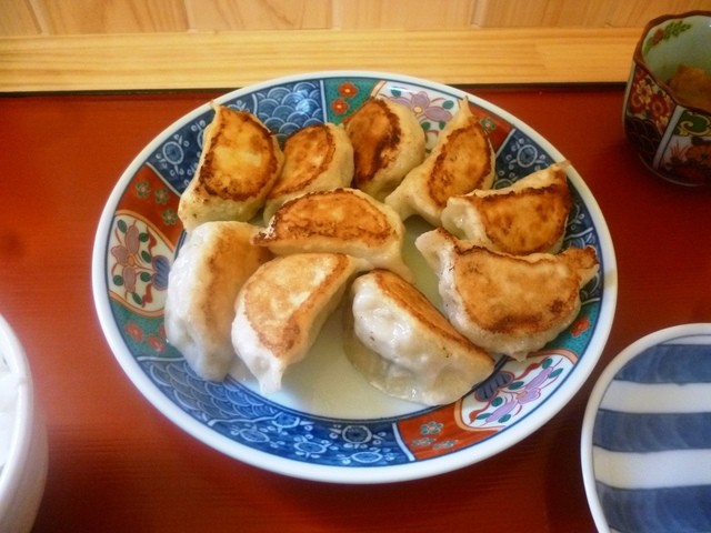 サンシロー 北松本 中華料理 食べログ