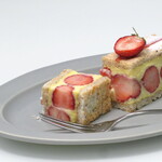 グランディール アンサンブル - 料理写真:Fraisier フレジエ（季節限定・冬、春）当店人気ガトー