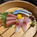 奴 - お刺身盛り合わせ