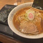 中華そば 勝本 - 中華そば全体。