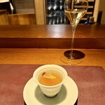 アカ - ①生ハムスープ、蕗のとうの香り