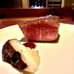 アカ - ⑦神戸牛ヒレ、サーロイン、徳島天恵菇（椎茸）
      ⑧松葉蟹のパエリア