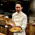 アカ - ⑨ 松葉蟹のパエリア