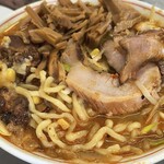手打らーめん 勝龍 - 麺か並でも　お腹いっぱい