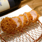 南青山 とんかつ 赤月