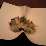 緒方 - 鮑と蕗の薹の天ぷら