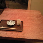 Ogata - 一枚板のテーブル