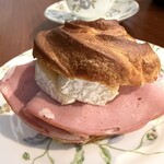 Neo Nice Burger 表参道 - 