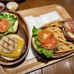 クア・アイナ - 