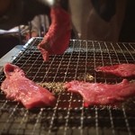 焼肉工房炭炭亭 - ( ；´肉｀)タンサキ焼いてもろてるとこ♡