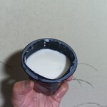 安濃サービスエリア 上り スーベニアショップ - 大内山プレミアムミルクプリン（中身）