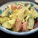 初めてのマヨネーズサラダ