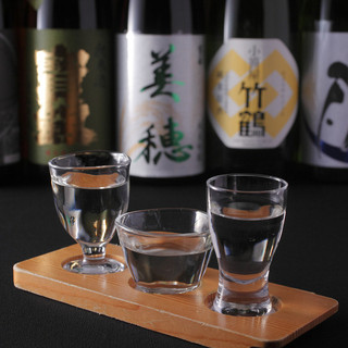 히로시마는 일본에서도 유명한 술의 고장! 맛있는 일본 사케에こだわっています.