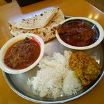 インディアン・レストラン　ロタ - 土曜日のバングラデシュカレーセット