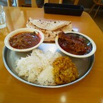 インディアン・レストラン　ロタ - 土曜日のバングラデシュカレーセット
