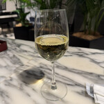 俺のフレンチ・イタリアン 青山 - 白ワイン