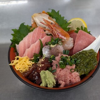 グルメ館 豊魚_1