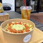 シーサイドガーデン波の上 - 