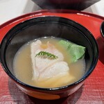 照寿司 - 32Kg級、クエのお椀