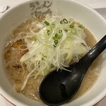 ラーメン海鳴 福岡空港店 - 