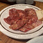 神泉ホルモン 三百屋 - 