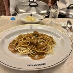インデアンカレー - インデアンスパゲティ！付け合わせのピクルスも…