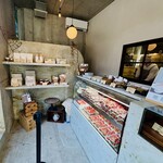 いちご大福と茶菓のお店 あか 学芸大学本店 - 