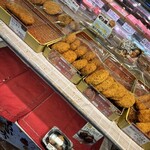 肉のたかさご - 揚げ物ありました。