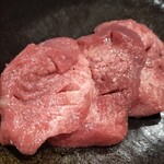 焼肉家 KAZU - 