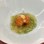 日本料理 久丹 - 加賀蓮根餅の九条ネギ餡かけです