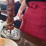 シュラスコレストランALEGRIA - 鶏肉のスパイス焼き。タンドリー風味で想像以上のお味です。ぜひ試していただきたいです