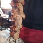 シュラスコレストランALEGRIA - 豚のスペアリブ。豚バラチャーシューのイメージです。味付けは薄めなのでソースをかけるのがお勧めです